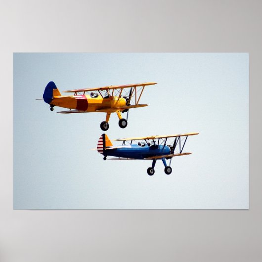Vintage-Doppeldecker in Flug Poster (Vorne)