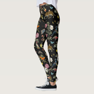 Vintage dunkle botanische Wildtiere im Wald Leggings