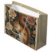 Vintage Eichhörnchen und Blumenmuster  Große Geschenktüte (Vorderseite Schrägansicht)
