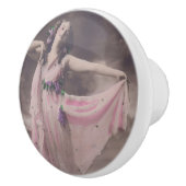 Vintage Eleganz in rosa, florales Kleid Keramikknauf (Rechts)