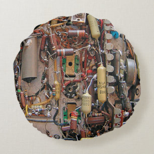 Vintage Elektronikwiderstandkondensatoren und Rundes Kissen