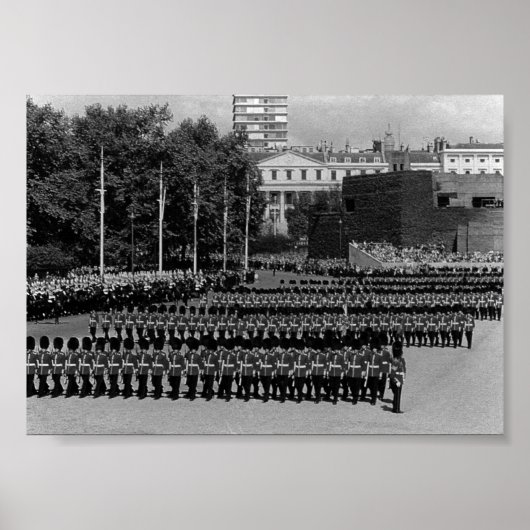 Vintage Engländer-Garden marschieren in langsamer  Poster (Vorne)