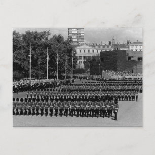 Vintage Engländer-Garden marschieren in langsamer Postkarte