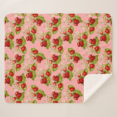 Vintage Erdbeeren mit Kernbrennstoff Rosa Erdbeere Sherpadecke (Vorderseite (Horizontal))