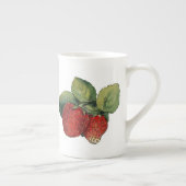 Vintage Erdbeeren Porzellantasse (Rechts)