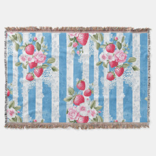 Vintage Erdbeeren und Blüten auf blauen Streifen Decke