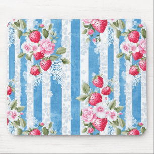 Vintage Erdbeeren und Blüten auf blauen Streifen Mousepad