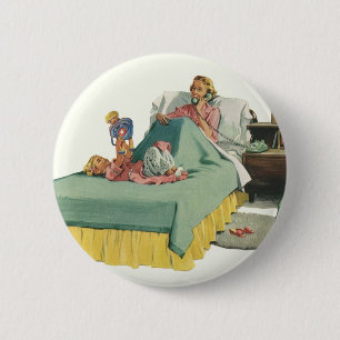 Vintage-Familie serviert Mutter das Frühstück im B Button