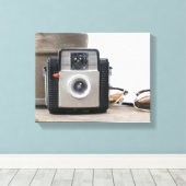 Vintage Filmkamera Blume Pot & Glasses 11x14 Leinwanddruck (Insitu (Holzboden))