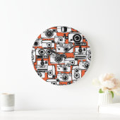 Vintage Filmkameras, nahtlos. Große Wanduhr (Zuhause)