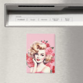 Vintage Floral Pin-Up Magnet – Blossom Marie (In Situ (Geschirrspüler))