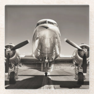 Vintage-Flugzeug auf einer Startbahnszene Glasuntersetzer