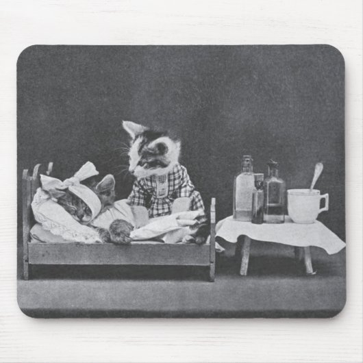 Vintage-Foto - Schwester Kitty wird gerufen, Mousepad (Vorne)
