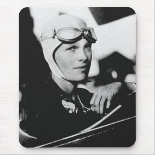 Vintage-Foto von Amelia Earhart Mousepad