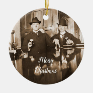Vintage-Foto von Männern, die Bier trinken - Saloo Keramik Ornament