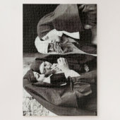 Vintage Fotografie von Rauchnonnen Puzzle (Vertikal)