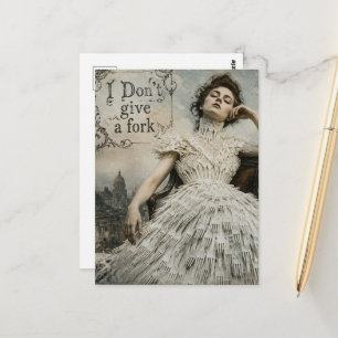 Vintage Frau in einem Gabelkleid Lustige Zitate Postkarte