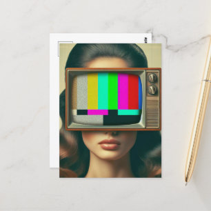 Vintage Frau mit einem Fernseher auf ihrem Gesicht Postkarte