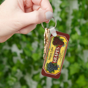 Vintage-Fruchtkisten-Etikettenkunst, Seneca Lake T Schlüsselanhänger