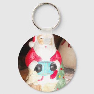 Vintage Fun Santa mit Schnee-Kunstprint Schlüsselanhänger