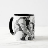 Vintage Fußballspieler, Quarterback Tasse (Vorderseite Links)