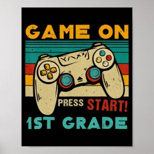Vintage Game On Drück Start 1. Klasse Gamer Rückse Poster