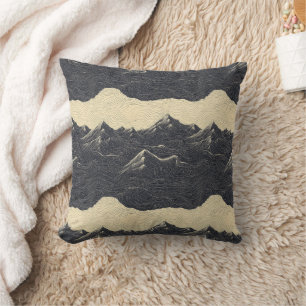 Vintage-Gebirgslandschaft mit Wolken (6) Kissen