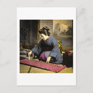 Vintage-Geisha beim Vorbereiten ihres Kimonos im a Postkarte