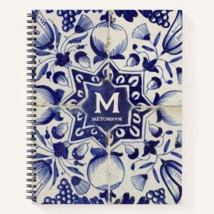 Vintage geometrische blau-weiße Fliesen monogrammi Notizblock