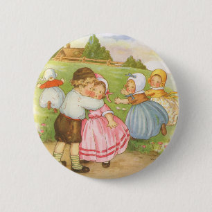 Vintage Georgie Porgie Mother Goose Kinderreime Button