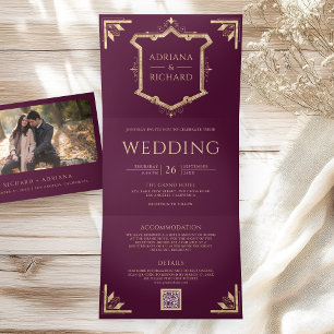 Vintage Gold Crest QR Code Pflaume Lila Hochzeit Dreifach Gefaltete Einladung