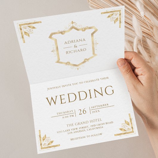 Vintage Gold Crest QR Code White Wedding Einladung