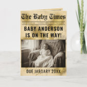 vintage gold Newspaper Pregnancy Announcement Einladung (Vorderseite)