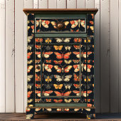 Vintage Gothic Specimen Dark Academia Moth Seidenpapier