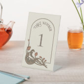 Vintage GranatapfelTischnummer Sockelschild (In SItu)