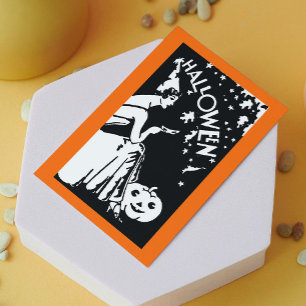 Vintage-Halloween-Dame mit Maske und Kürbislaterne Karte