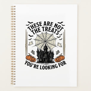 Vintage-Halloween-Geist-Behandlung-Shirt-Design_1 Planer