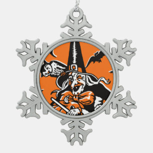 Vintage-Halloween-Illustration von Hexe und Eule Schneeflocken Zinn-Ornament