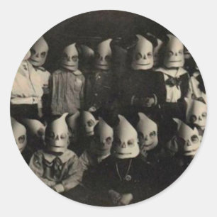 Vintage-Halloween-Kostümbild in Irland Runder Aufkleber
