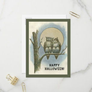 Vintage-Halloween-Paar Eulen sitzt Nachtmond Einladungspostkarte