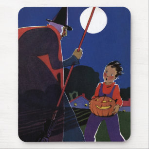 Vintage-Halloween, unheimliche Hexe mit Jungen Mousepad