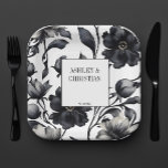 Vintage Hochzeitsvorlage in Schwarzweiß Pappteller<br><div class="desc">Schwarz-Weiß Vintage Blume elegant alle in einem Hochzeitsgeschirr personalisierte Template Teller,  elegante schwarze Blume botanische Muster Hochzeit Teller</div>