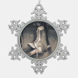 Vintage Hockey-Skate Schneeflocken Zinn-Ornament