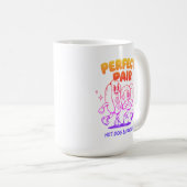 Vintage Hot Dog and Pretzel Mascot - Retro Kaffeetasse (VorderseiteRechts)