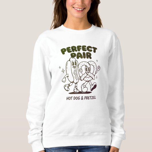Vintage Hot Dog and Pretzel Mascot - Retro Sweatshirt (Vorderseite)