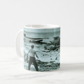 Vintage Hurrikan-Welle Kaffeetasse (Vorderseite Links)