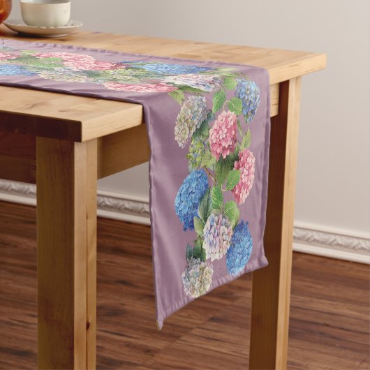 Vintage Hydrangea Table Runner Kurzer Tischläufer (Beispiel)