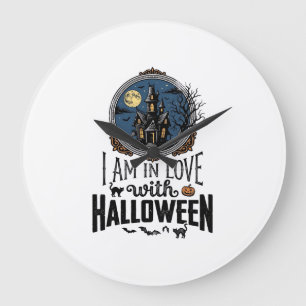 Vintage I Am In Love With Halloween-Shirt-Design_1 Große Wanduhr