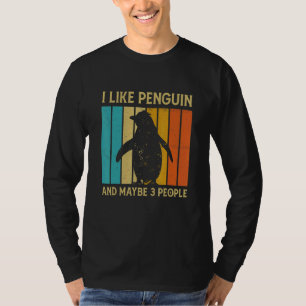 Vintage ich mag Pinguin und vielleicht 3 Personen  T-Shirt