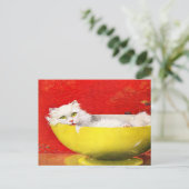 Vintage Illustrationskatze in Gelbschüssel Postkarte (Stehend Vorderseite)